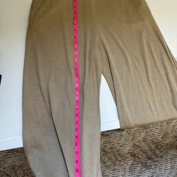 Banana Republic women's Wide-Leg knit Pants capri length size Small - Picture 6 of 9